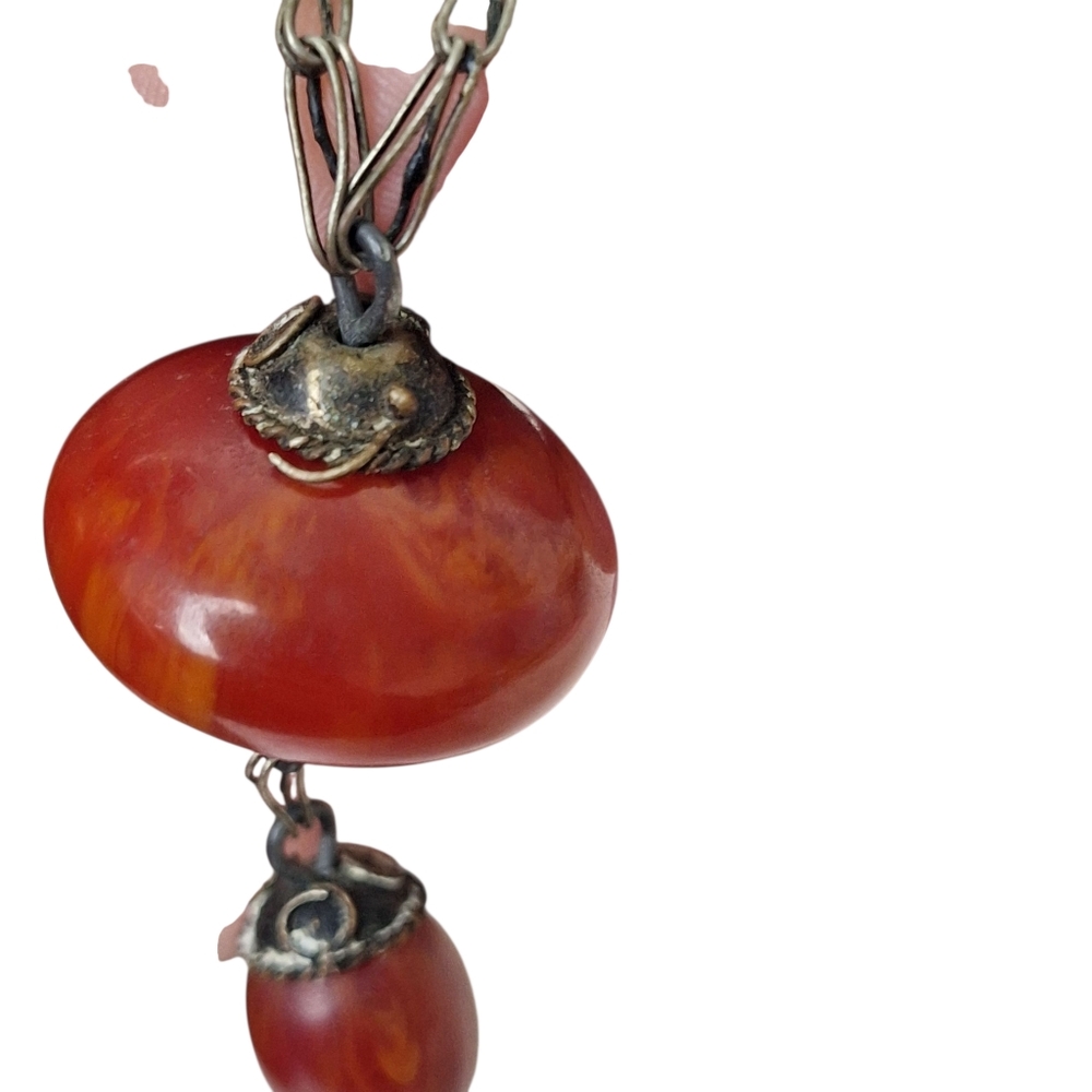 Vtg Cherry Red Bakelite Beaded Station Necklace 32" 100g Silver Tone Chain - Picture 8 of 12